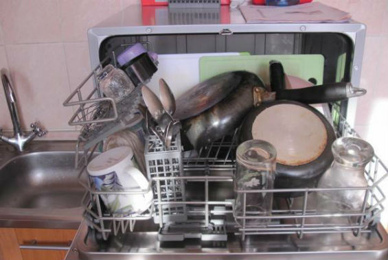 Посудомоечная машина не отмывается посуду | Вызов стирального мастера на дом
